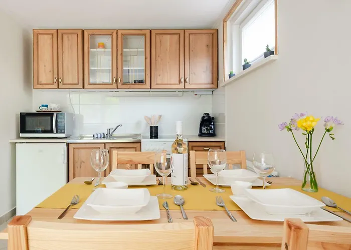 Casa Montana Apartment Balatonalmadi